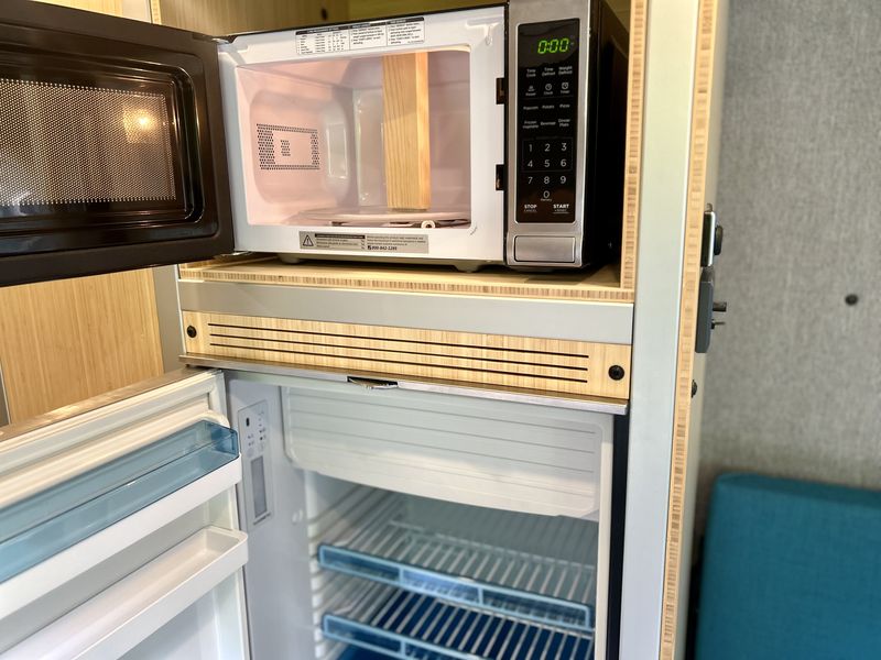 Picture 4/42 of a 2021 Dodge Ram ProMaster for sale in Lincoln City, Oregon