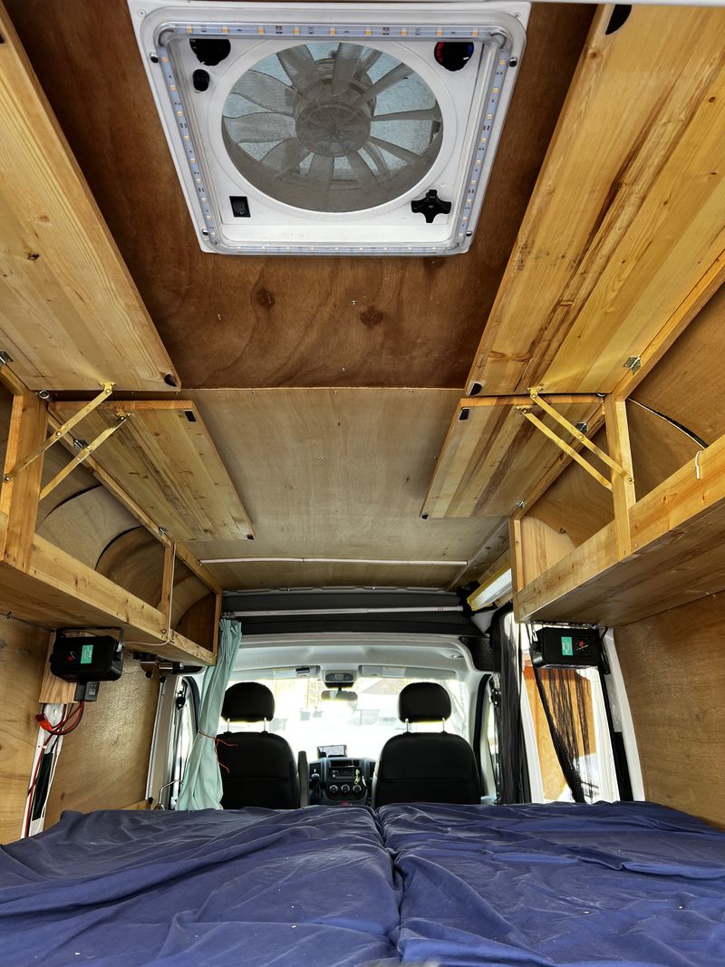 Picture 3/10 of a 2017 Ram Promaster for sale in Helena, Montana
