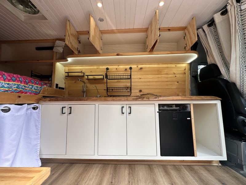Picture 1/27 of a 2014 Mercedes Sprinter Campervan for sale in Asheville, North Carolina