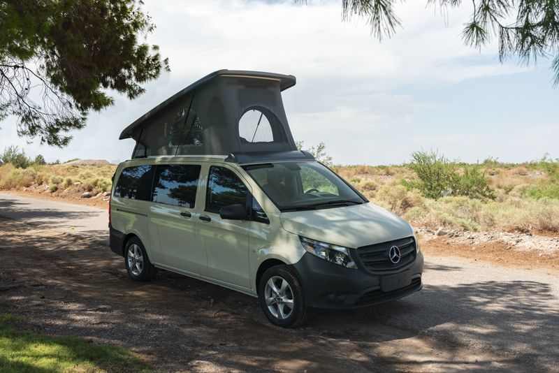 Picture 1/15 of a 2022 MERCEDES-BENZ METRIS - CAMPERVAN for sale in Torrance, California