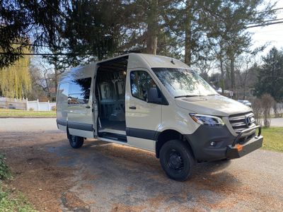 Photo of a Camper Van for sale: NEW 2022 4x4 170” WB Sprinter