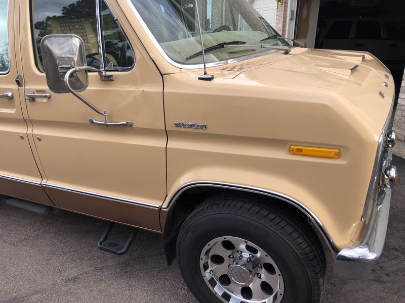 Picture 3/26 of a 1976 Ford Econoline 250 Chateau for sale in Colorado Springs, Colorado