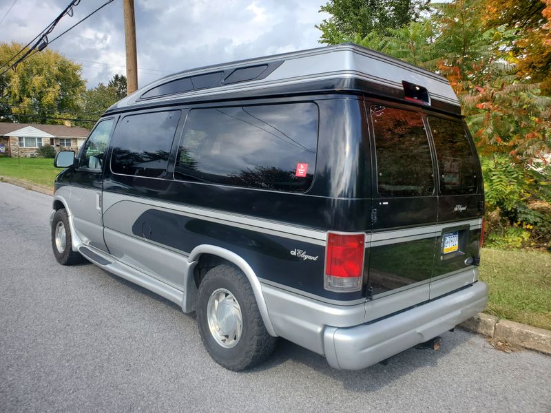 Picture 3/15 of a 2002 Ford E-150 Camper Van for sale in Emmaus, Pennsylvania