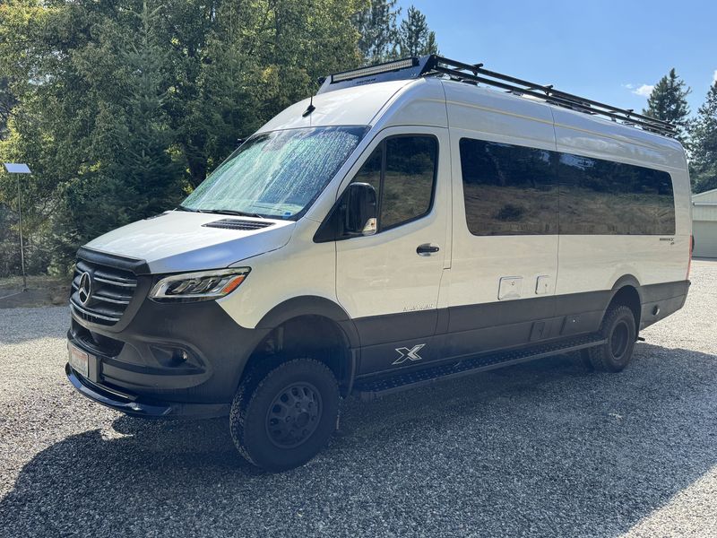 Picture 2/16 of a 2023 Aitstream Interstate 24X on Mercedes 4×4 with E1 Pkg for sale in San Diego, California