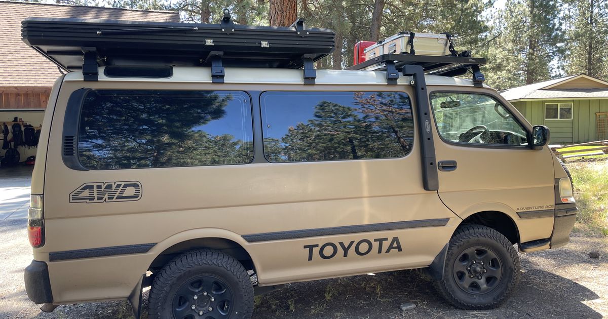 Camper Van For Sale: 1996 Toyota Hi-Ace Advenute Van Turbo Diesel 4x4