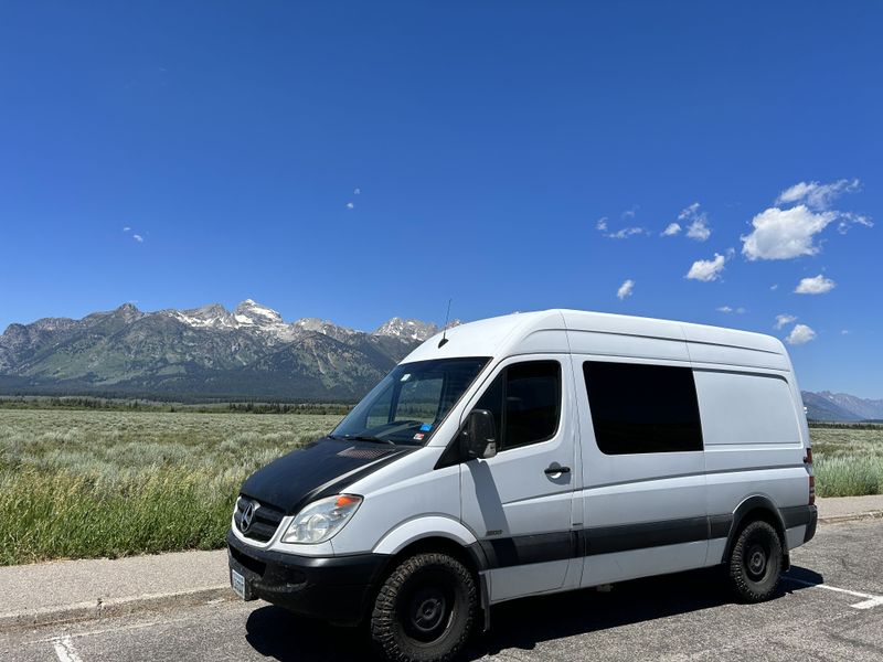 Picture 2/22 of a Sprinter Campervan for a family or couple for sale in Reston, Virginia