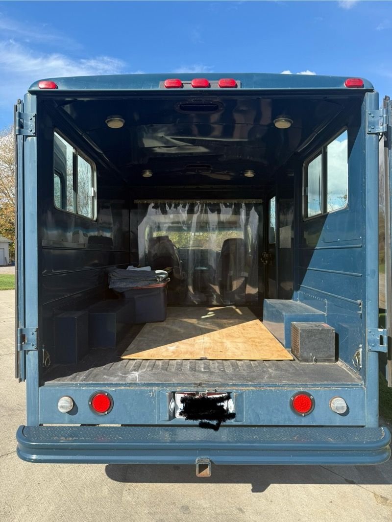 Picture 5/10 of a 1993 Chevy G30 Hi-Cube Van for sale in North Olmsted, Ohio