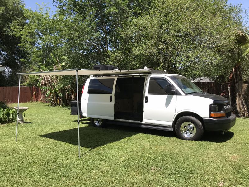 Picture 2/28 of a 2008 Chevy Express 2500 Campervan for sale in Lafayette, Louisiana