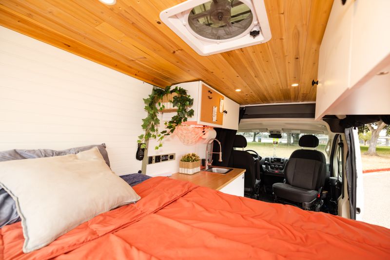 Picture 4/9 of a 2019 Ram Promaster Campervan 41k Miles! for sale in Mammoth Lakes, California