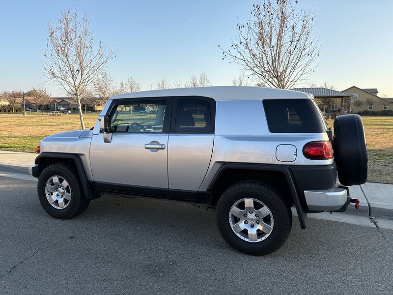 Picture 1/21 of a 2007 Toyota FJ Cruiser 4x4 with Bed and Fridge for sale in Clovis, California