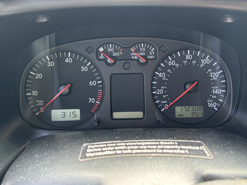 Picture 4/13 of a 2003 VW Eurovan Weekender – Rare Red – Loaded Camper for sale in Portland, Oregon