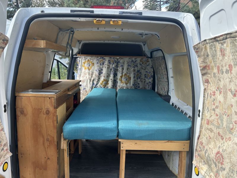 Picture 3/21 of a 2010 Ford Transit Connect XLT for sale in Truckee, California