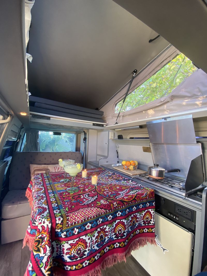 Picture 4/9 of a 1999 Fully Loaded Volkswagen Camper Van for sale in La Crescenta, California