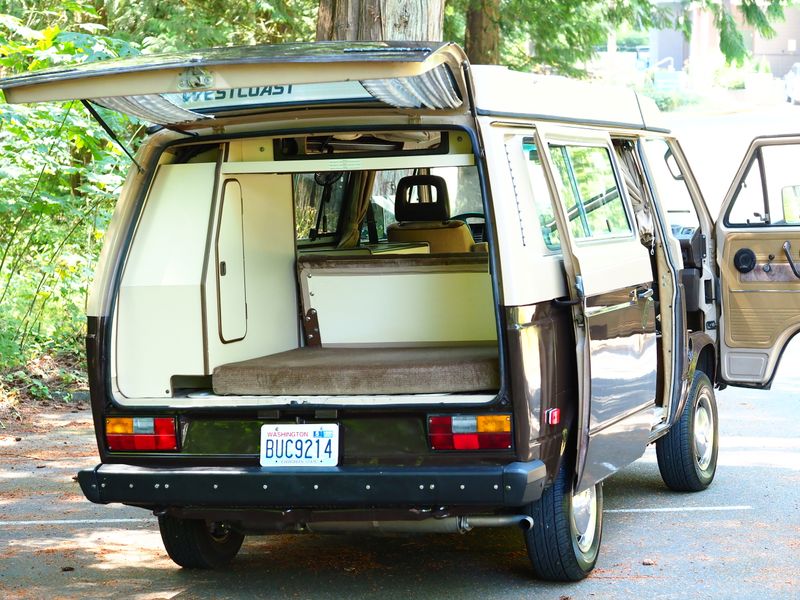 Picture 3/13 of a 1984 VW Westfalia REBUILT Transmission& New Suspension for sale in Seattle, Washington