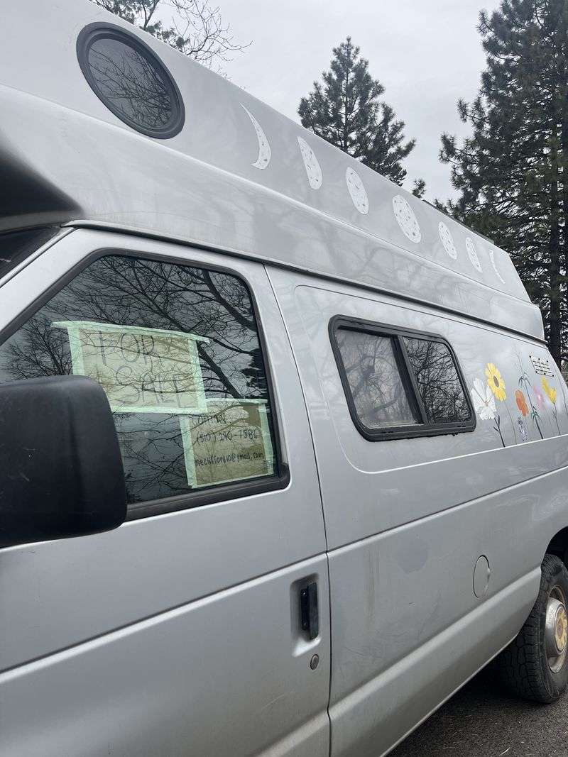 Picture 4/12 of a 2005 Ford E250  for sale in Bend, Oregon