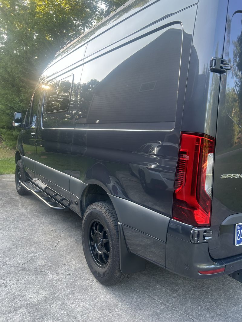 Picture 3/40 of a *Price Drop* 2022 Mercedes Sprinter 144 High Top 4x4 for sale in Chattanooga, Tennessee