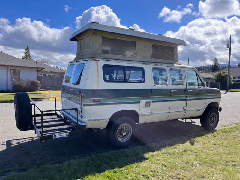 Picture 1/16 of a 1990 Ford E250 5.8L with 4x4 Sportsmobile configuration for sale in Seattle, Washington