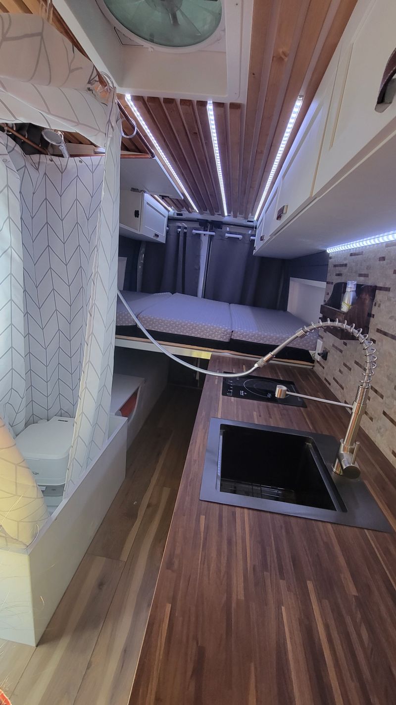 Picture 3/19 of a NEW camper van ✅indoor bathroom✅off grid✅4season✅19ft for sale in Highland, California