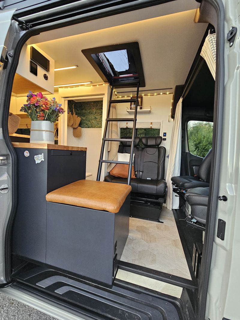 Picture 2/14 of a 2025 Mercedes Campervan – Luxury Adventure for 4 on Wheels! for sale in Papillion, Nebraska