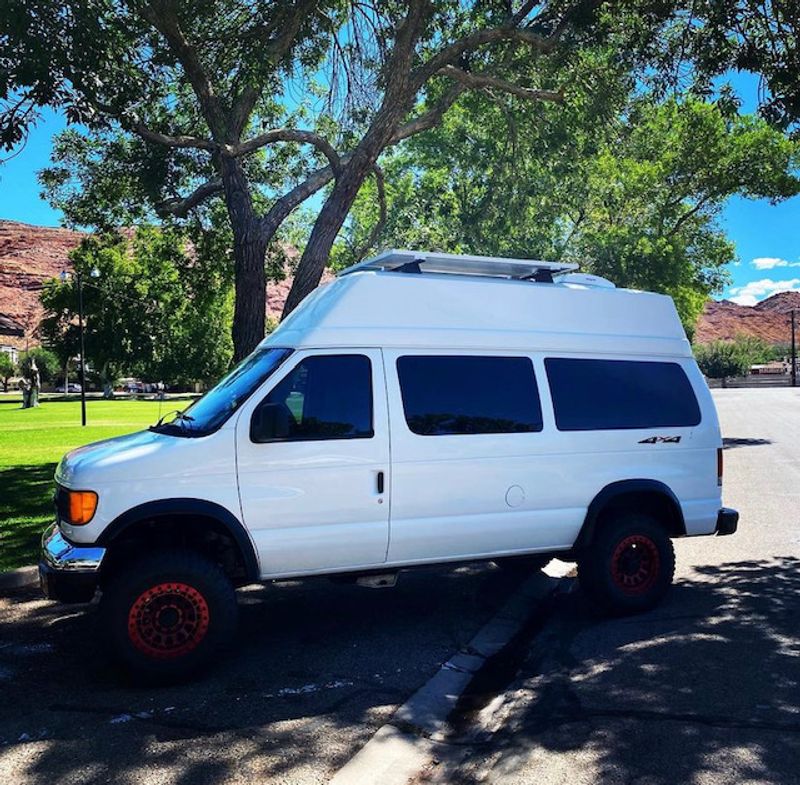 Picture 5/18 of a 2007 Ford E-350 4X4 Camper Van - ONLY 41,000 Miles! for sale in Salt Lake City, Utah