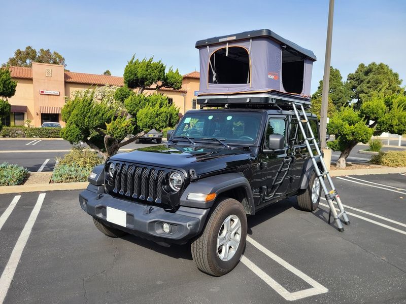 Picture 5/28 of a 2022 Jeep Wrangler Unlimited Sport S • 4x4 • 2.0L Turbo for sale in Denver, Colorado