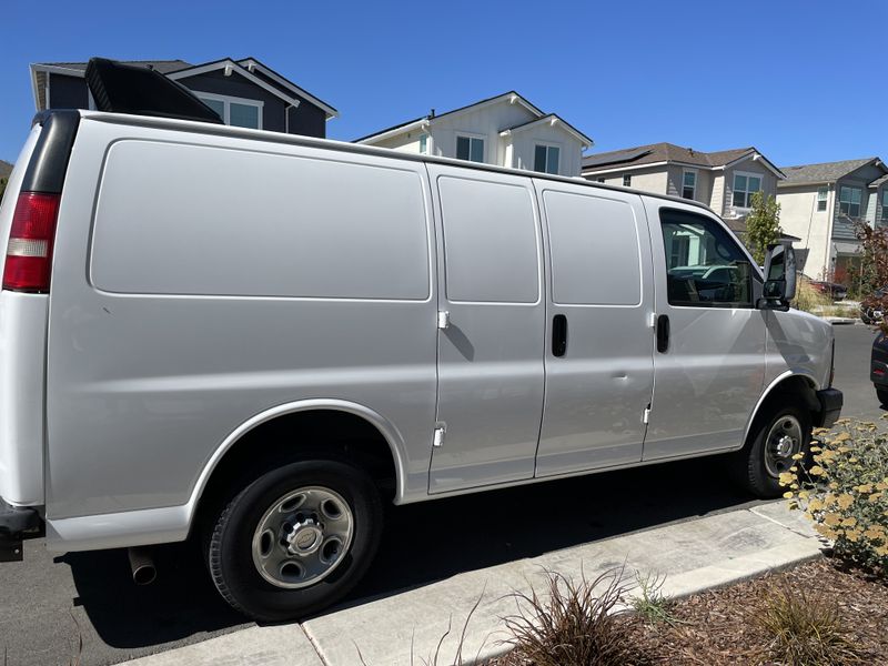 Picture 3/18 of a 2008 Chevy Express 2500 with Tow Package for sale in Santa Rosa, California