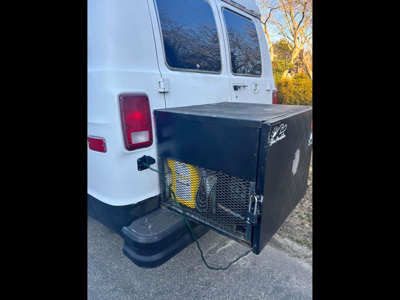 Picture 2/19 of a 1992 Dodge Ram B350 for sale in Cape May, New Jersey