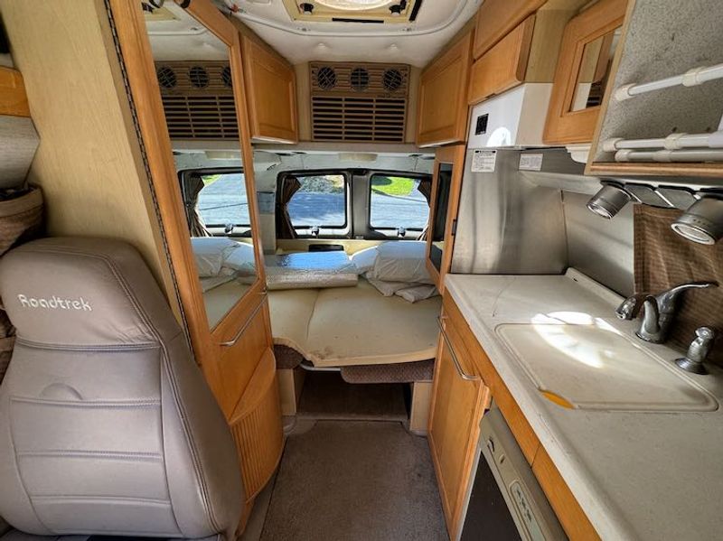 Picture 3/30 of a 2006 Roadtrek 170 Popular - Road Trip Ready! Price Reduced! for sale in Centerville, Massachusetts