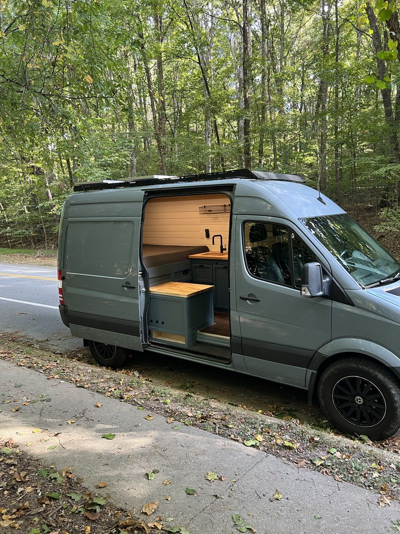 Picture 2/19 of a 2018 144"WB Mercedes Benz Sprinter for sale in Atlanta, Georgia