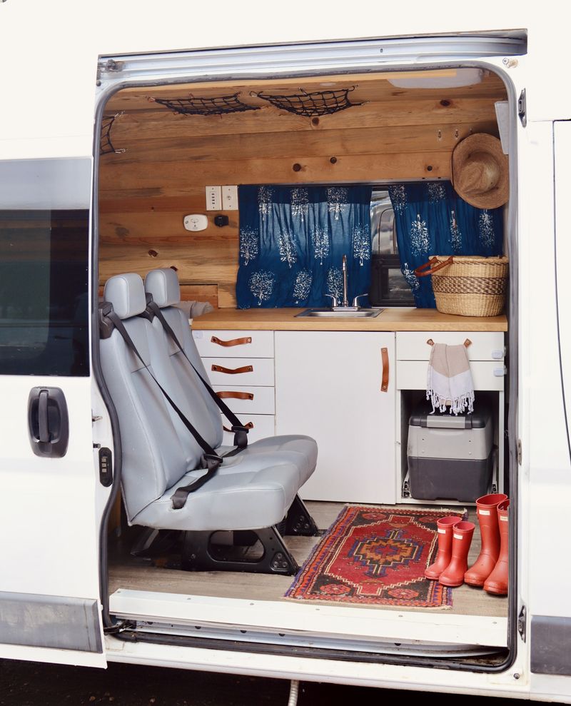 Picture 3/13 of a 2018 Promaster 1500, 136” WB, high-top for sale in Boulder, Colorado