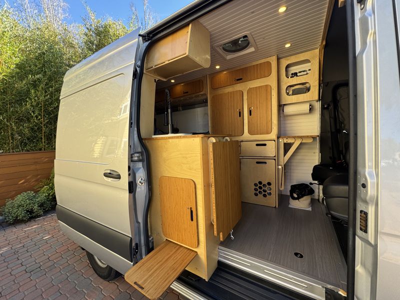 Picture 2/15 of a 2022 2WD Sprinter 144 3L Diesel Kit Build for sale in San Luis Obispo, California