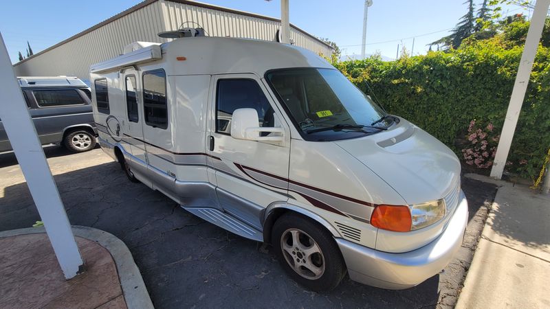 Picture 2/15 of a 2003 Winnebago Rialta 22QD #961 for sale in Yucaipa, California