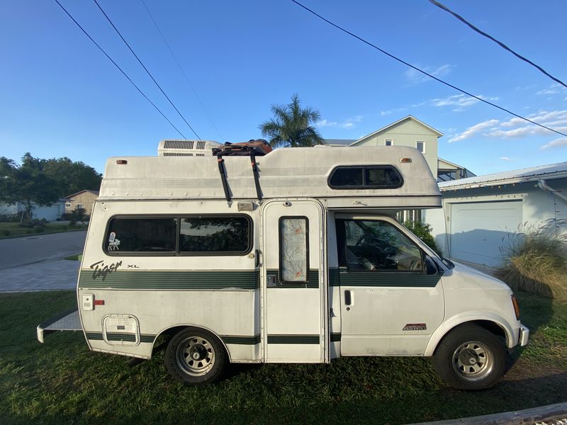 1992 astro store van for sale