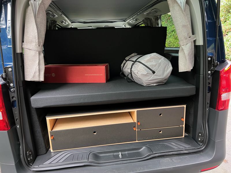 Picture 2/6 of a 2021 Mercedes Metris Peacevans Weekender Conversion (new) for sale in Seattle, Washington