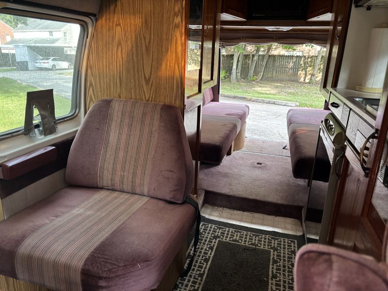 Picture 5/8 of a 1991 DODGE ROADTREK PUPOLAR for sale in Baton Rouge, Louisiana