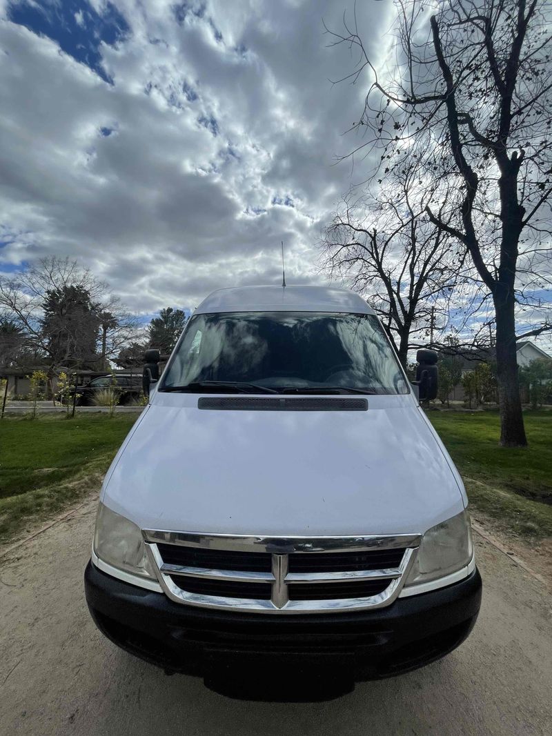 Picture 6/27 of a 2006 Dodge Sprinter 158” High roof Conversion for sale in Los Angeles, California