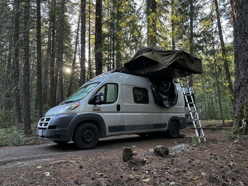 Picture 1/17 of a 2014 Ram Promaster High Roof | Sleeps 5 | 6 Passengers for sale in Eau Claire, Wisconsin