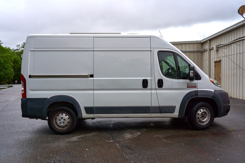 Picture 5/22 of a 2016 RAM Promaster 2500 High Roof for sale in Asheville, North Carolina