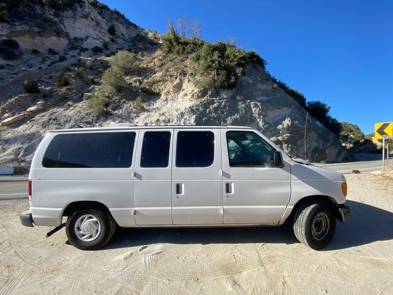 Picture 4/10 of a 2004 Ford E-150 Pet Friendly Sleeps 2 Low Miles for sale in Los Angeles, California