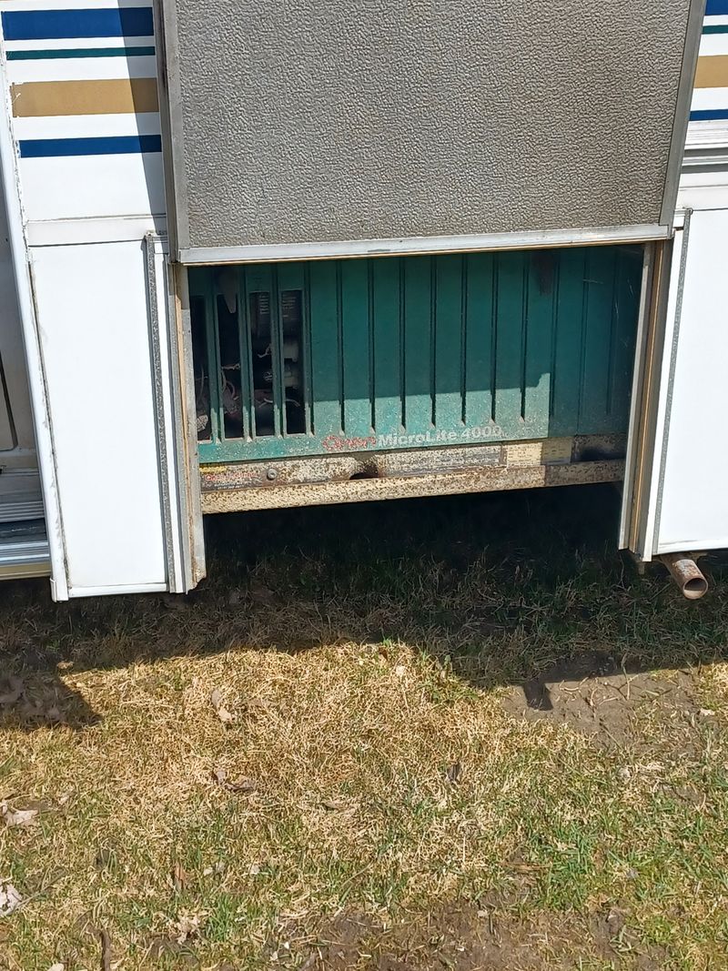 Picture 5/21 of a 1999  Coachman Leprechaun  for sale in Tioga, Pennsylvania