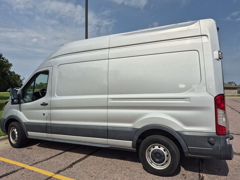 Picture 1/20 of a 2018 Ford High Roof Transit Van, 350 EcoBoost for sale in Sioux Falls, South Dakota