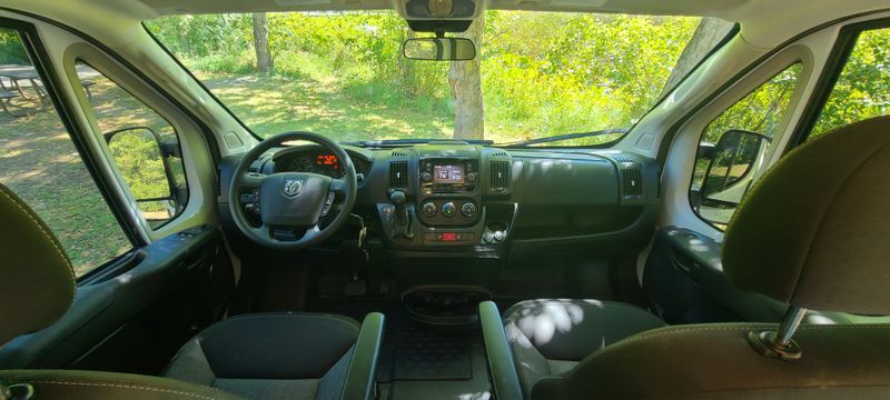 Picture 2/12 of a 2021 Offgrid Dodge Promaster for sale in Eureka Springs, Arkansas