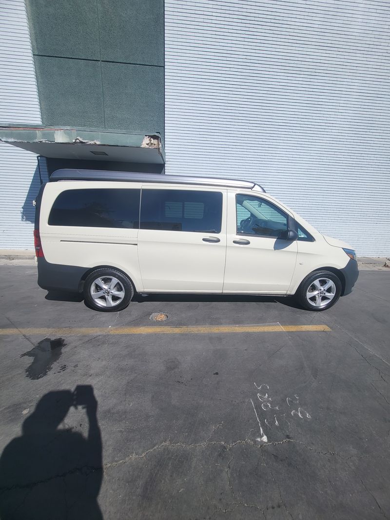 Picture 2/19 of a Mercedes-Benz 2022 Diverge metris cargo for sale in Los Angeles, California