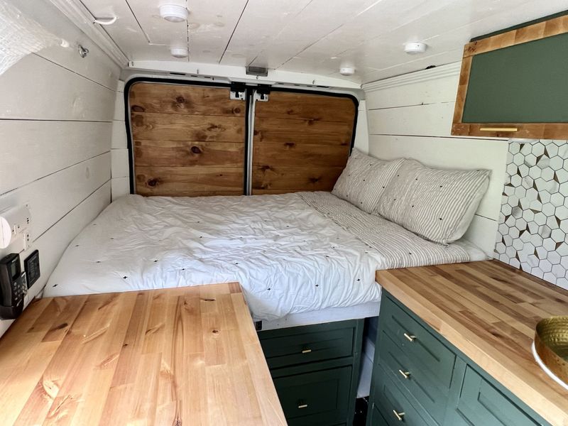 Picture 3/8 of a 2014 Ram Promaster 2500 for sale in Londonderry, New Hampshire
