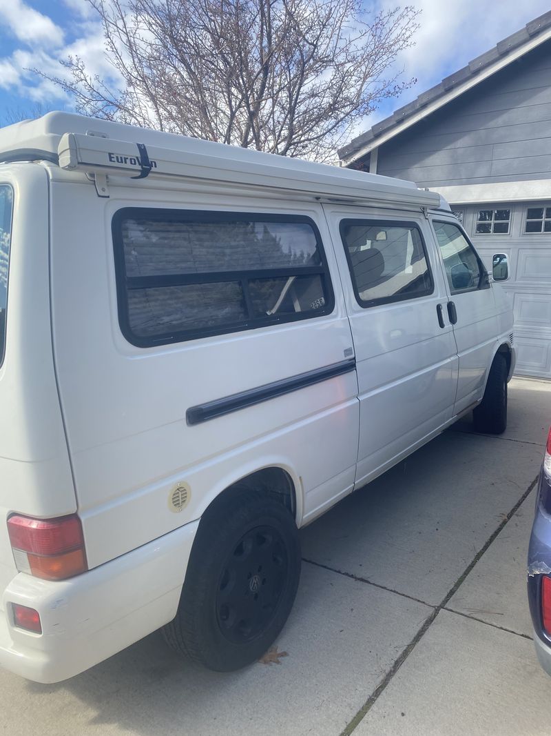 Picture 1/8 of a 1999 Volkswagen eurovan camper for sale in Reno, Nevada