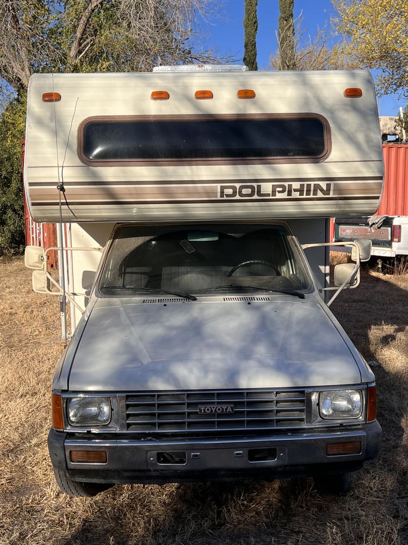 Picture 5/11 of a 1985 Toyota Dolphin for sale in El Paso, Texas