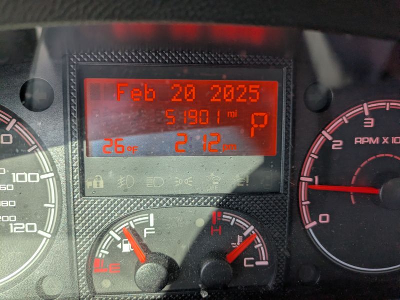 Picture 2/21 of a 2021 Winnebago Solis 59P for sale in Chicago, Illinois