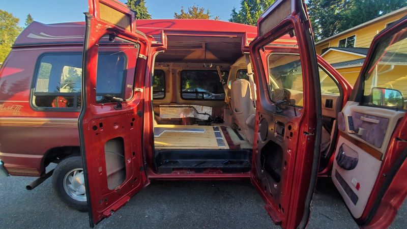 Picture 2/11 of a Ford Econoline E150 Mark III LE Hightop  for sale in Seattle, Washington