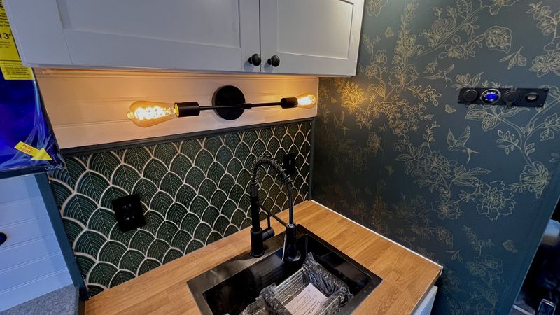 Picture 4/19 of a 2014 Nissan NV2500 HD | Shower + Solar (Full build) | FL for sale in Melbourne, Florida