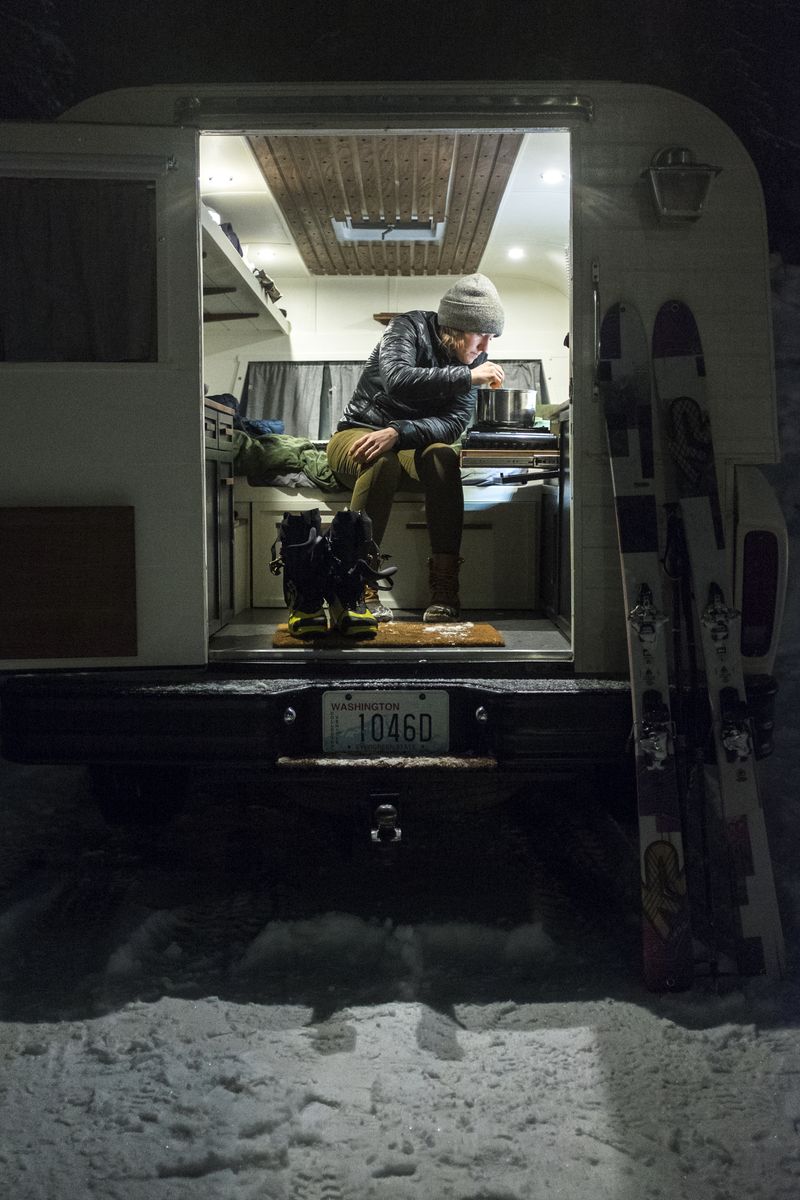 Picture 5/45 of a 1978 Ford F-150 Custom Truck Camper for sale in Seattle, Washington